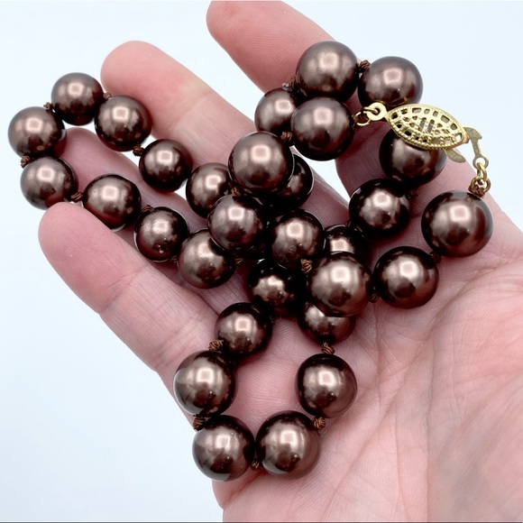 Vintage Faux Pearl Individually Single Knot One Strand Necklace Fishhook Clasp - Picture 4 of 11